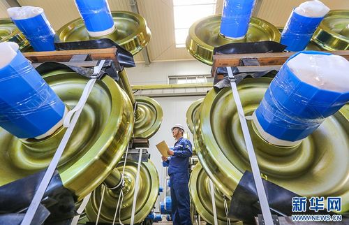 安徽马鞍山轮对出口俏，电熔镁产品生产忙